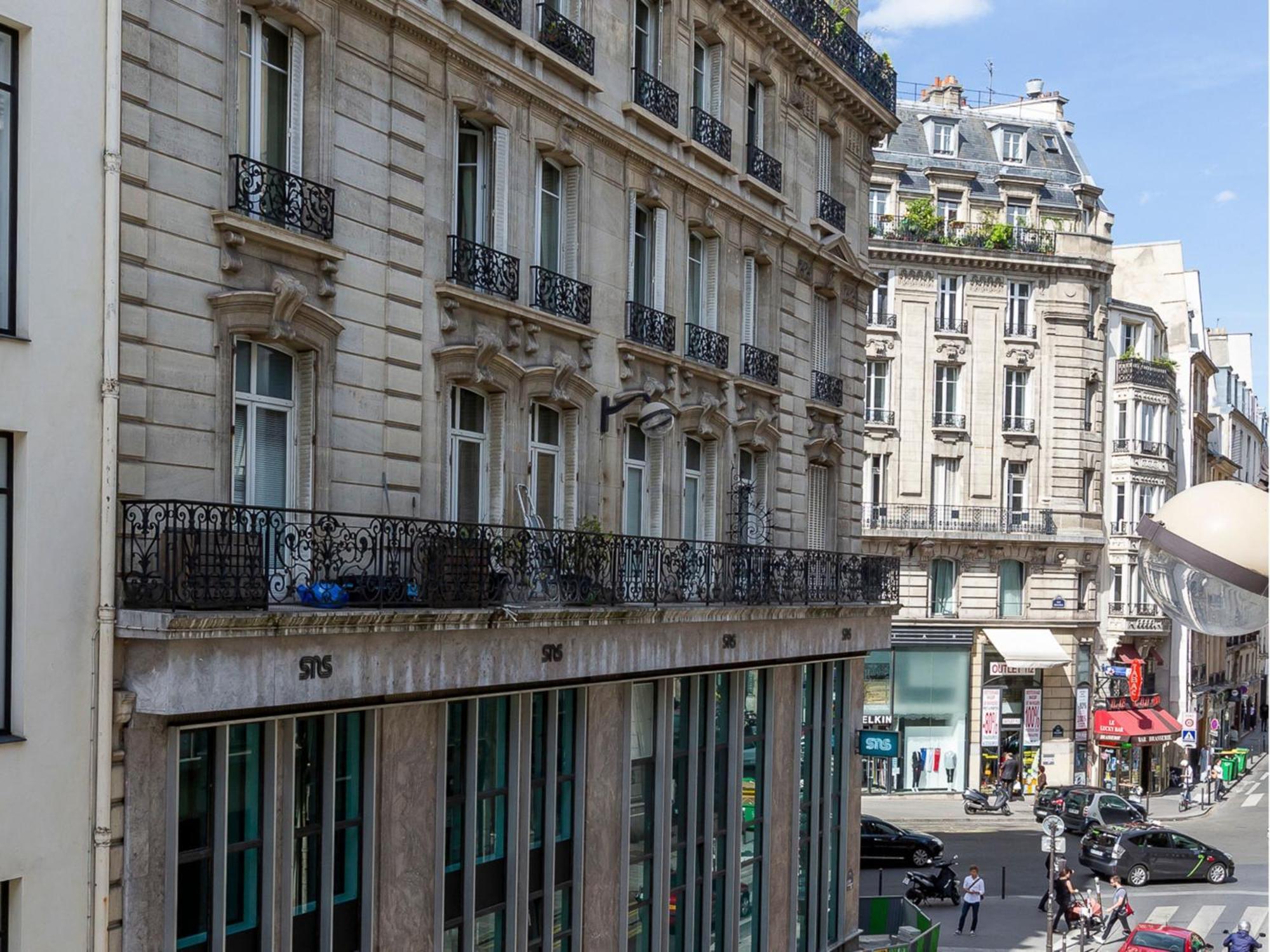 Luxury 2 Bedroom 2 Bathroom - Louvre Appartement *