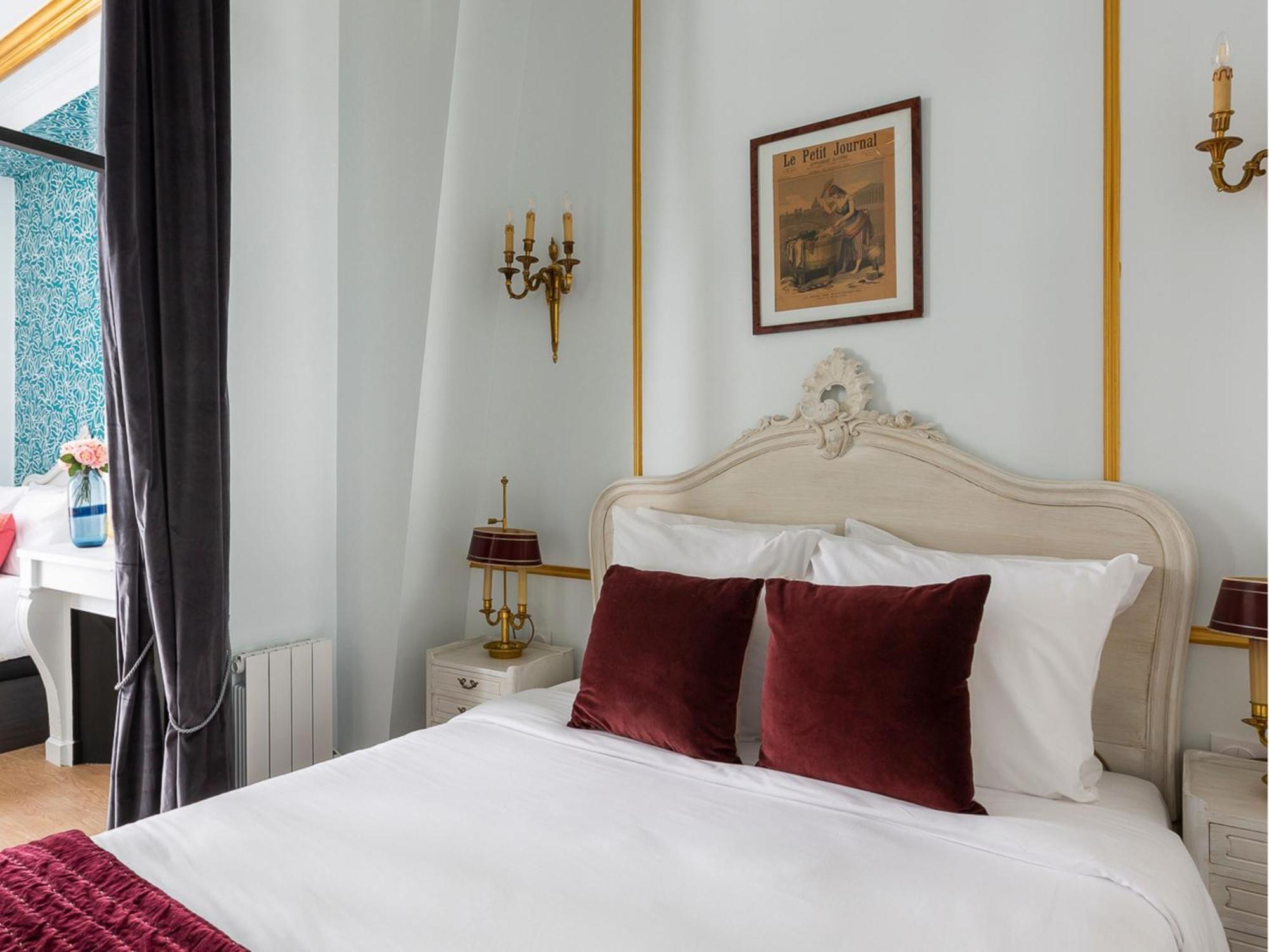 Luxury 2 Bedroom 2 Bathroom - Louvre * Parijs